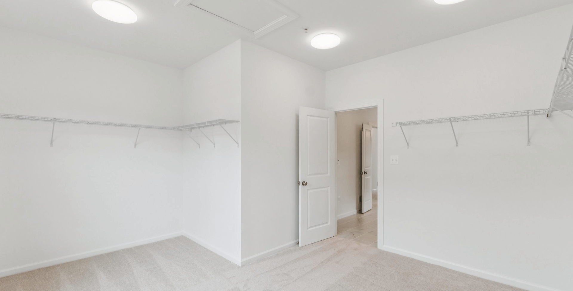 gallery image for Lot 19 Belina