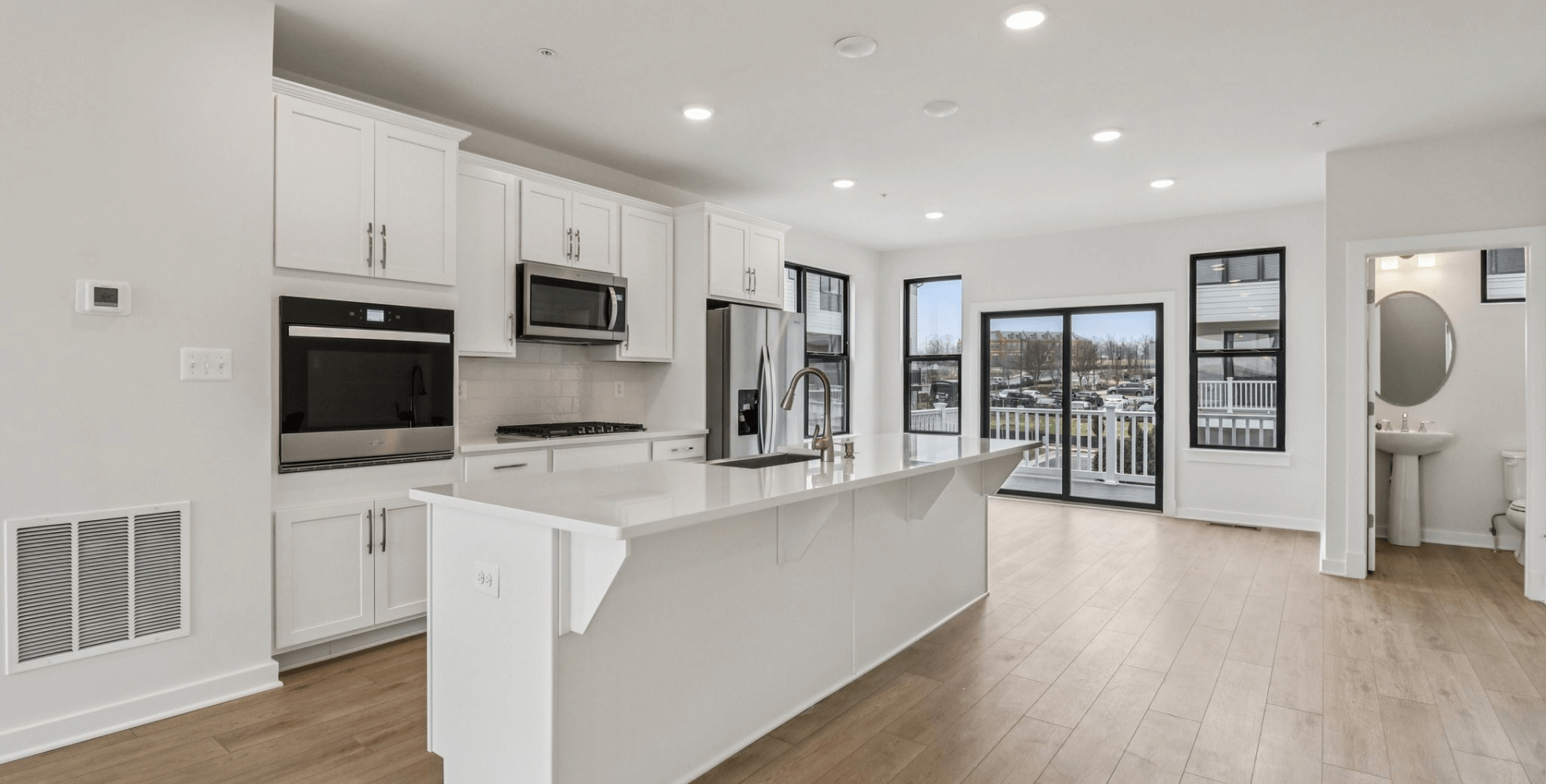 gallery image for 16F Greenwich