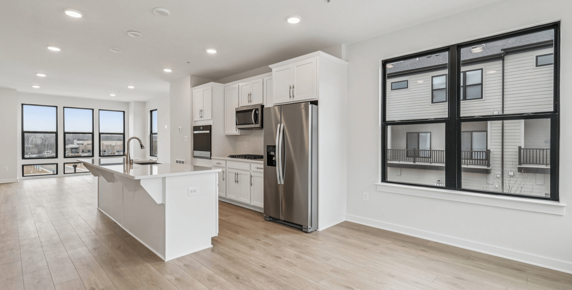 gallery image for 16F Greenwich