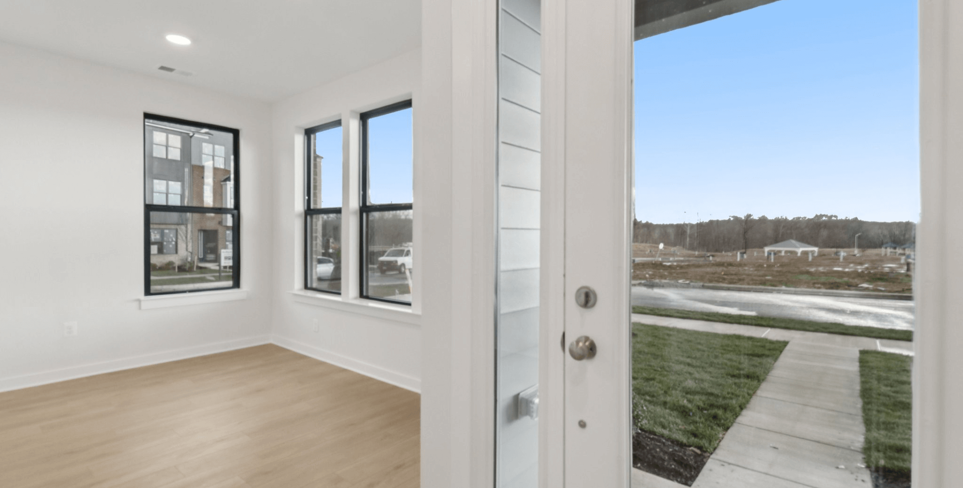 gallery image for 23F Greenwich