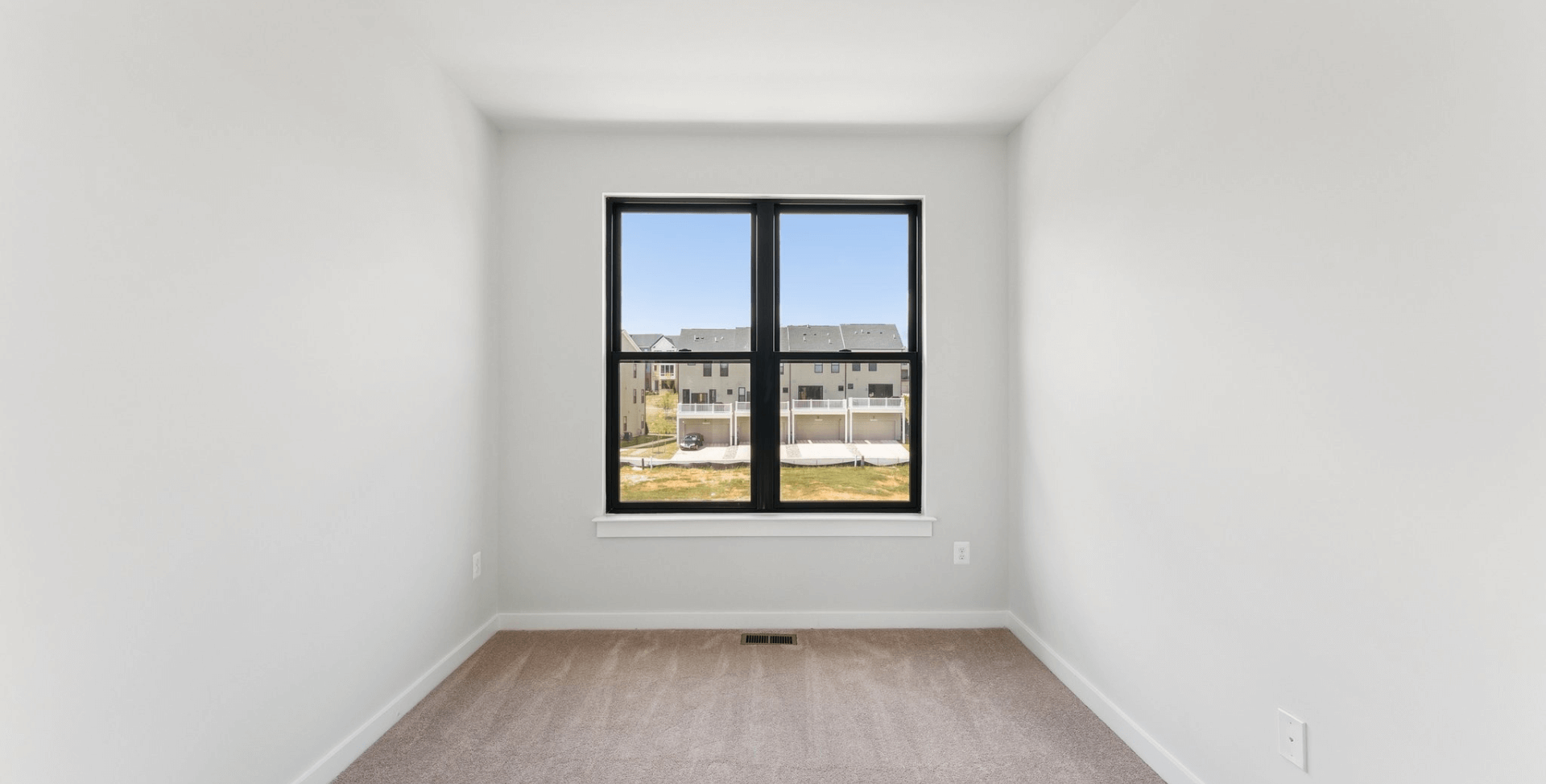gallery image for 59E Gramercy - Move-in Now