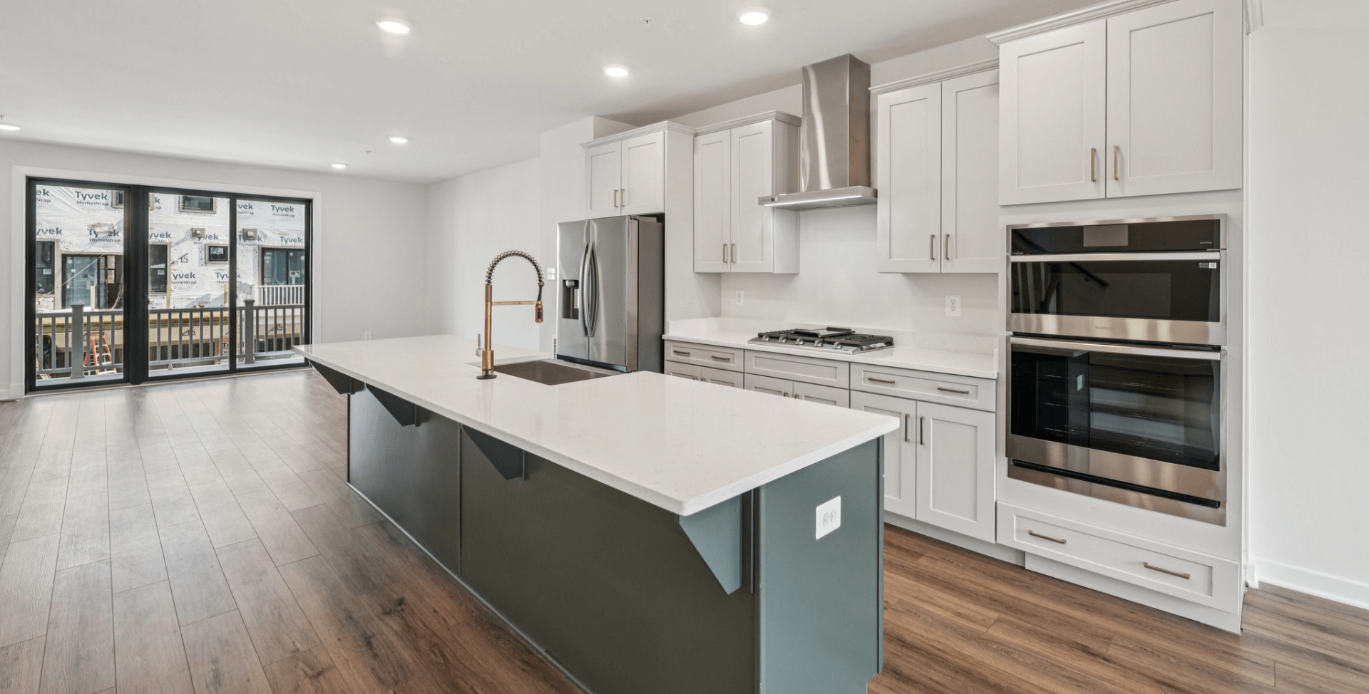 gallery image for 5F Gramercy