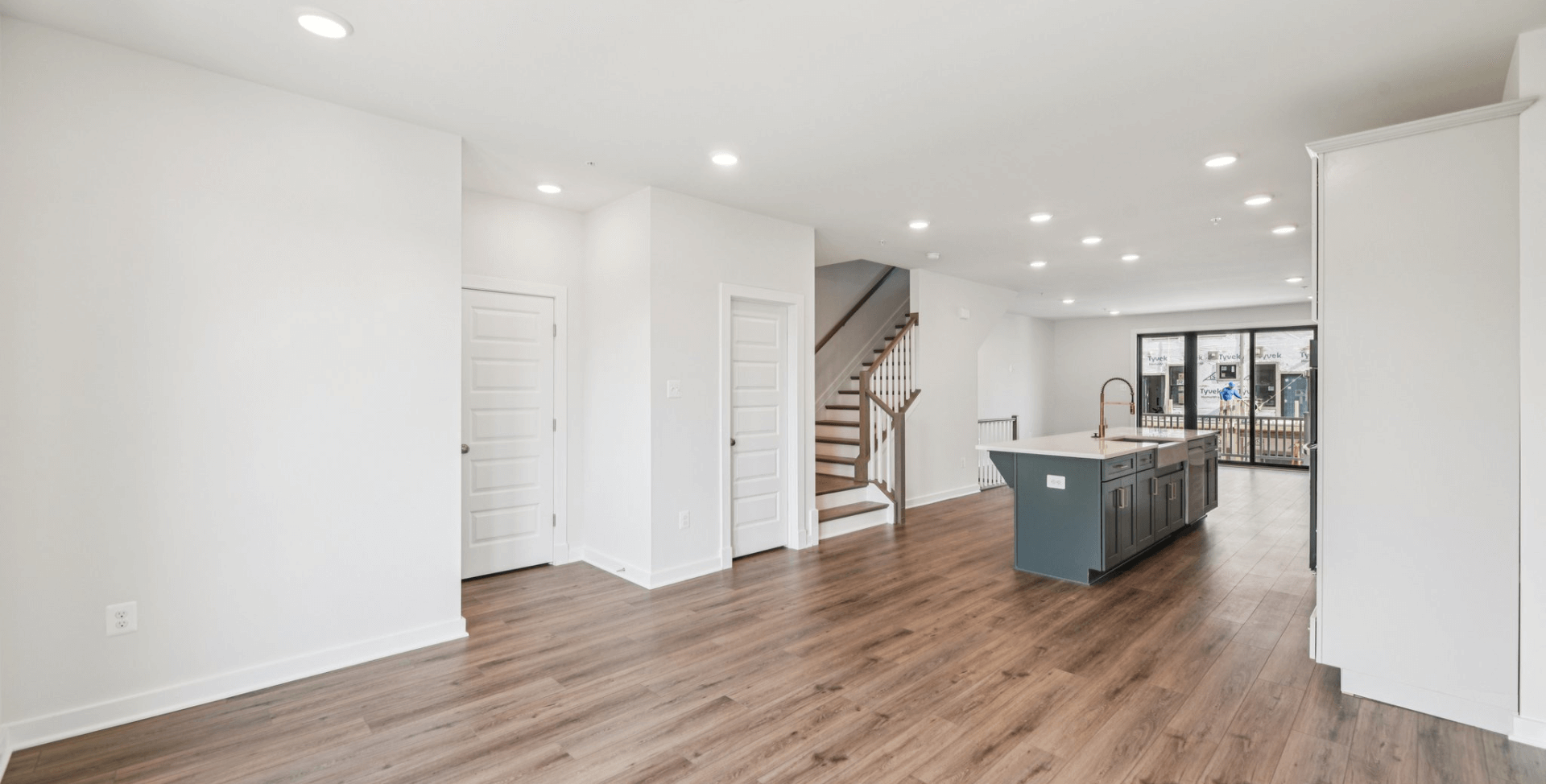 gallery image for 5F Gramercy