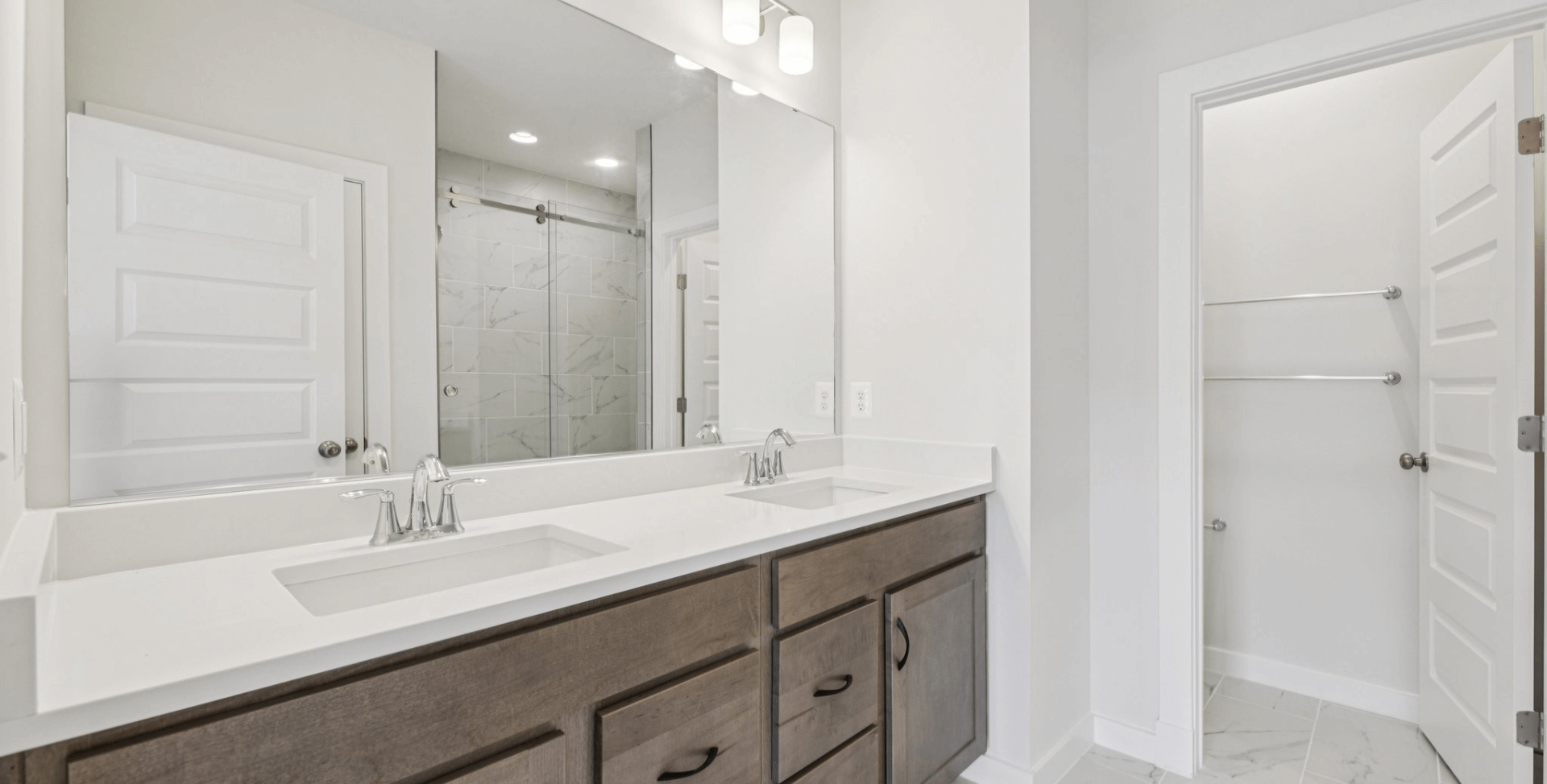 gallery image for 5F Gramercy