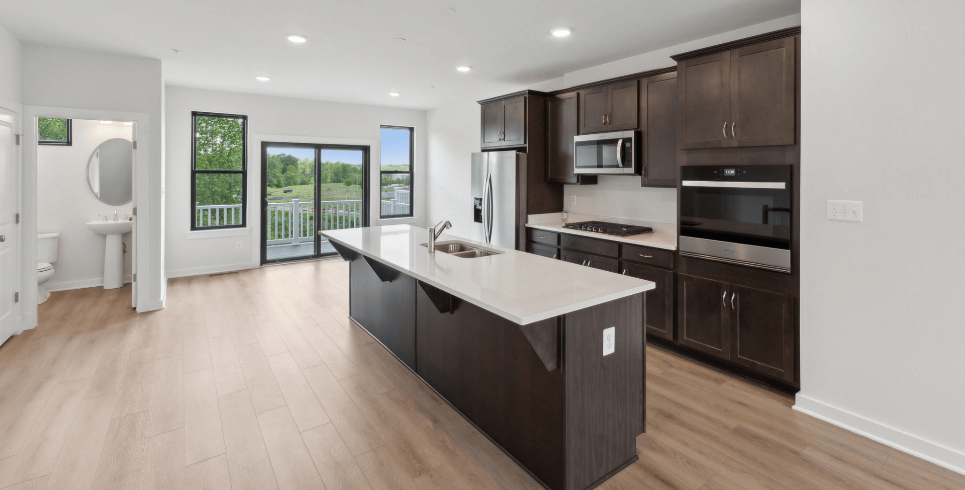 gallery image for 61E Greenwich