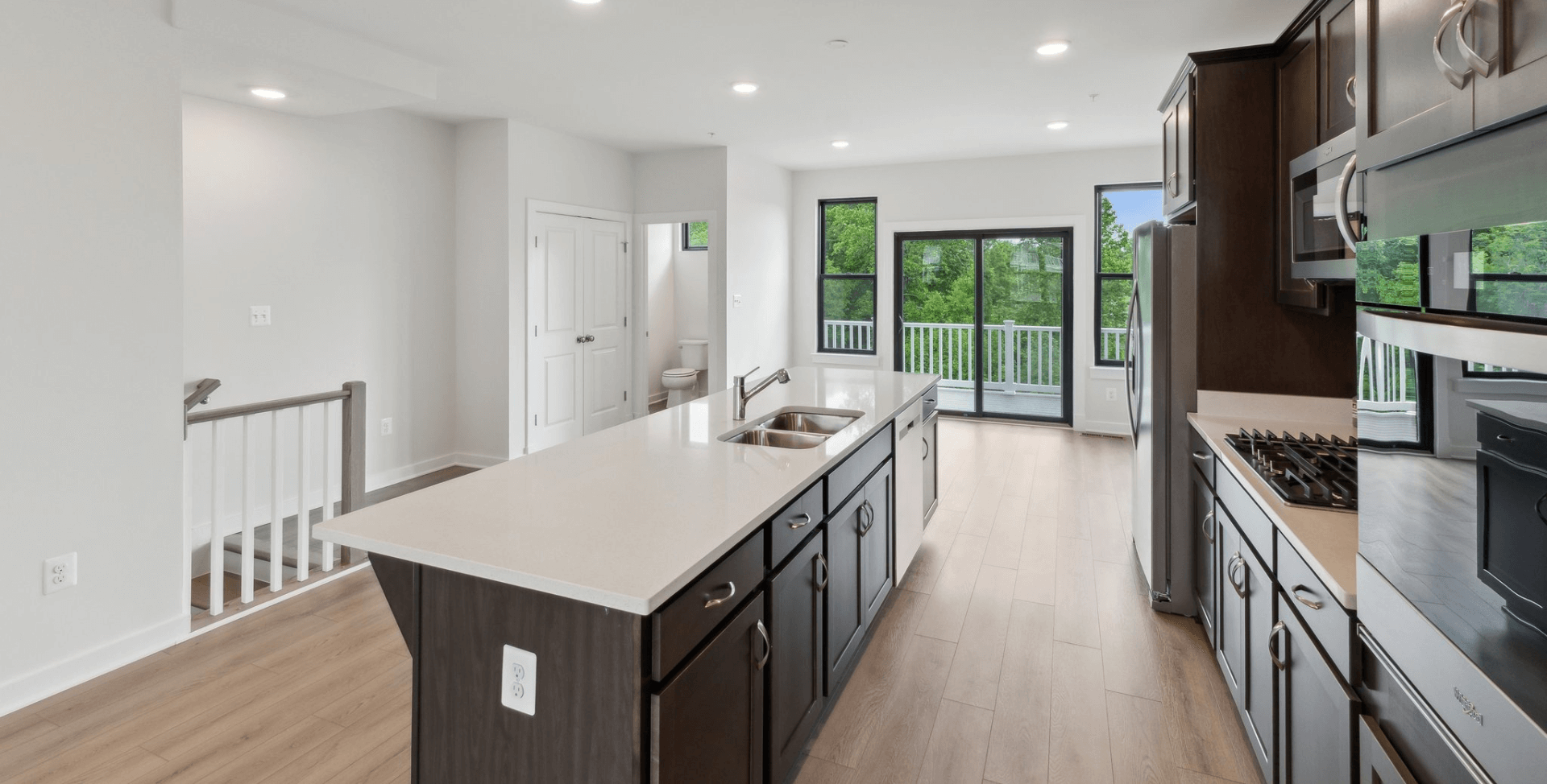 gallery image for 61E Greenwich