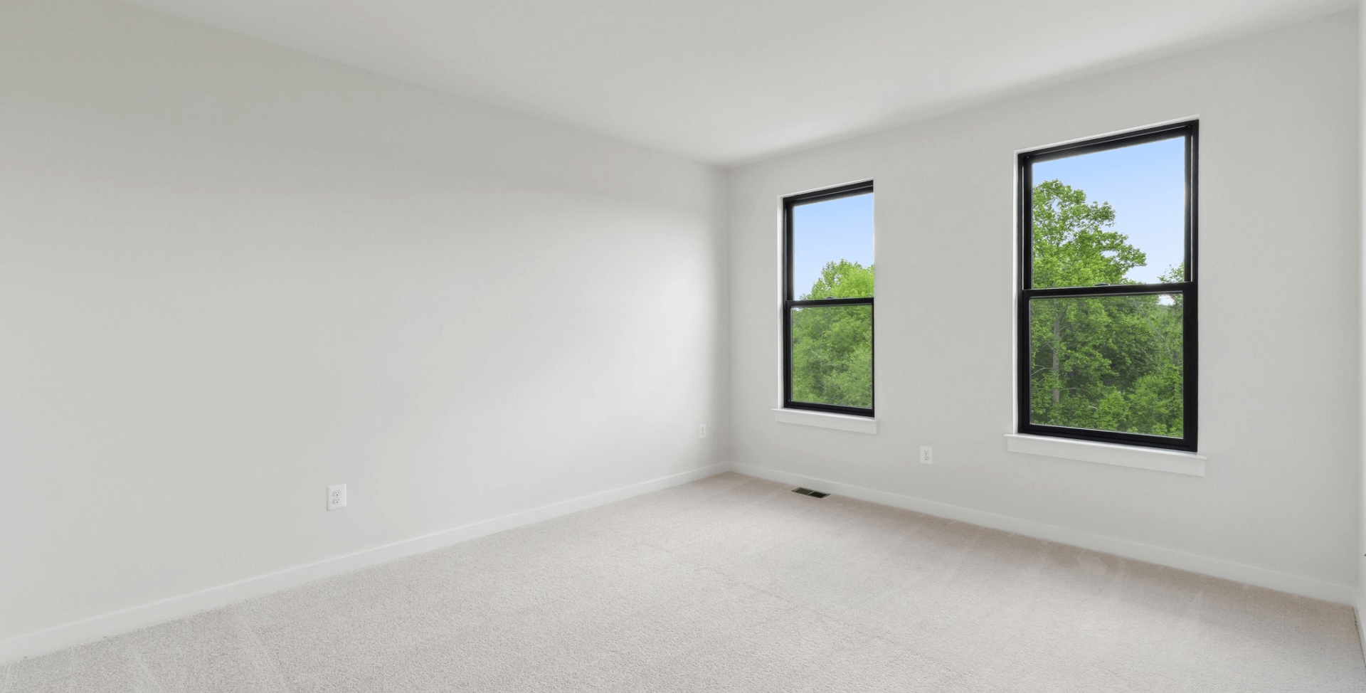 gallery image for 61E Greenwich