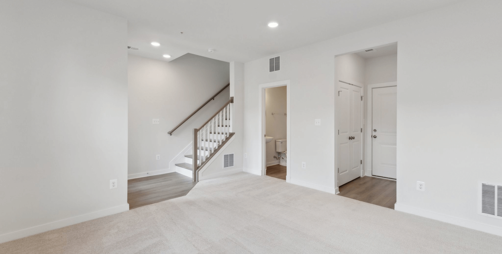 gallery image for 61E Greenwich