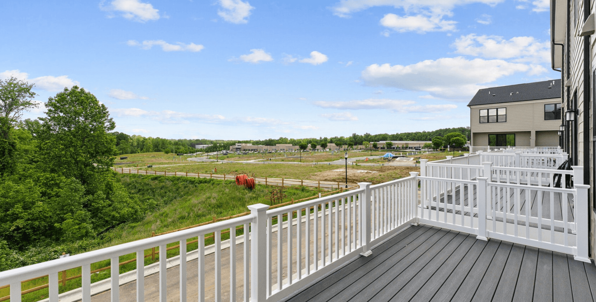 gallery image for 61E Greenwich