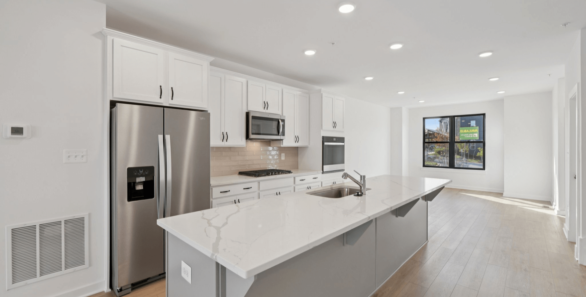 gallery image for 6F Gramercy