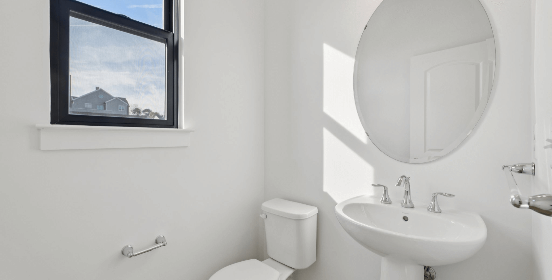 gallery image for 6F Gramercy