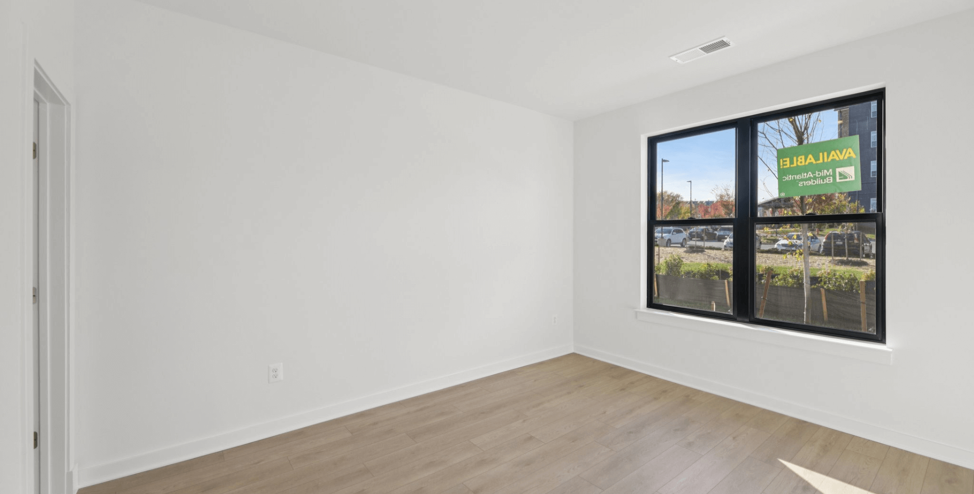 gallery image for 6F Gramercy