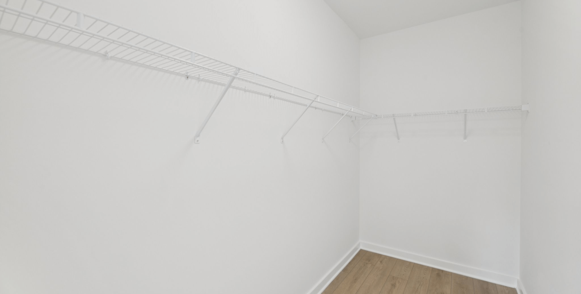 gallery image for 6F Gramercy