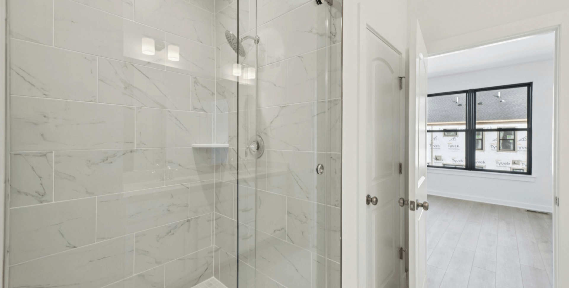 gallery image for 6F Gramercy