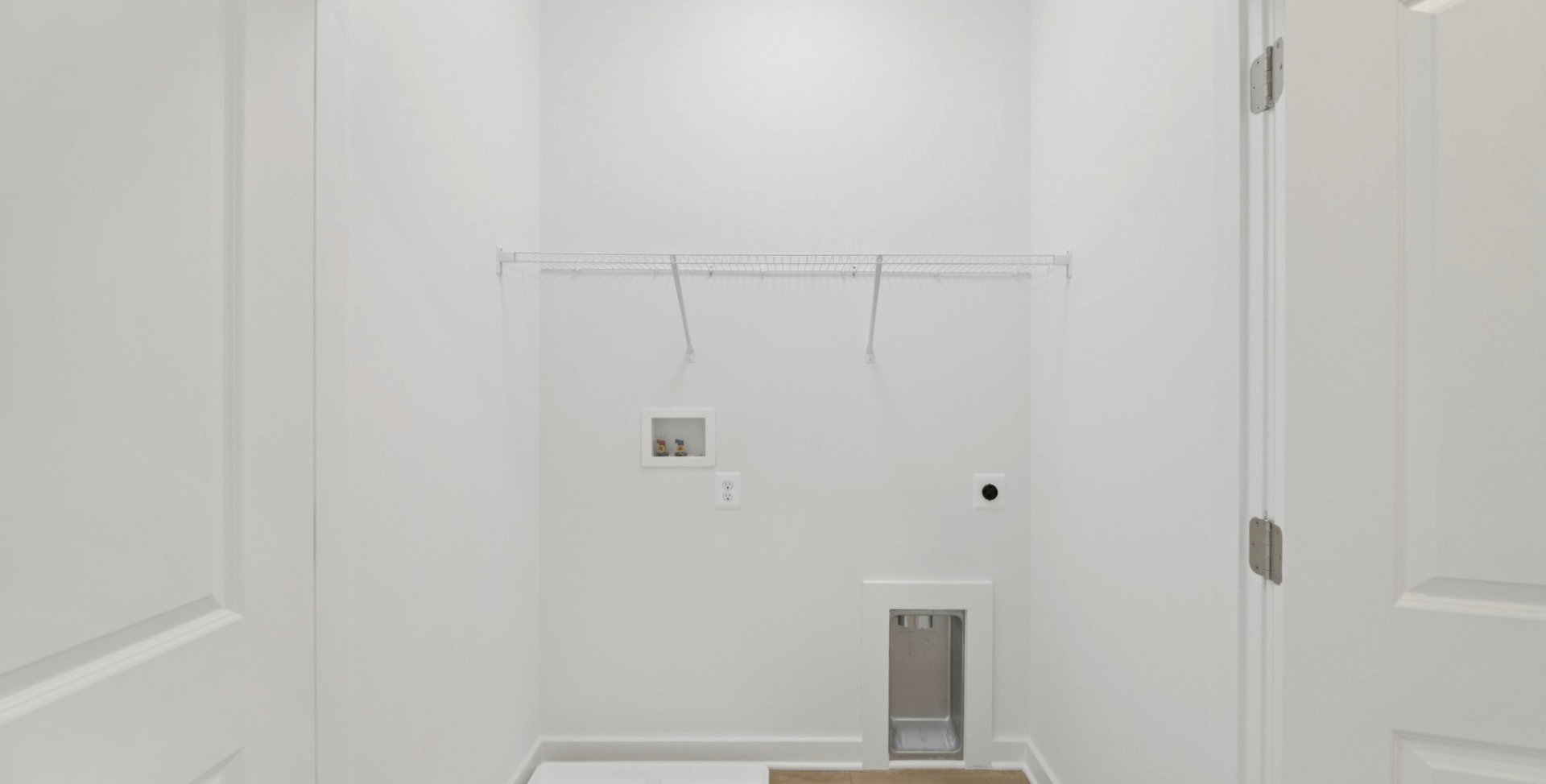 gallery image for 6F Gramercy