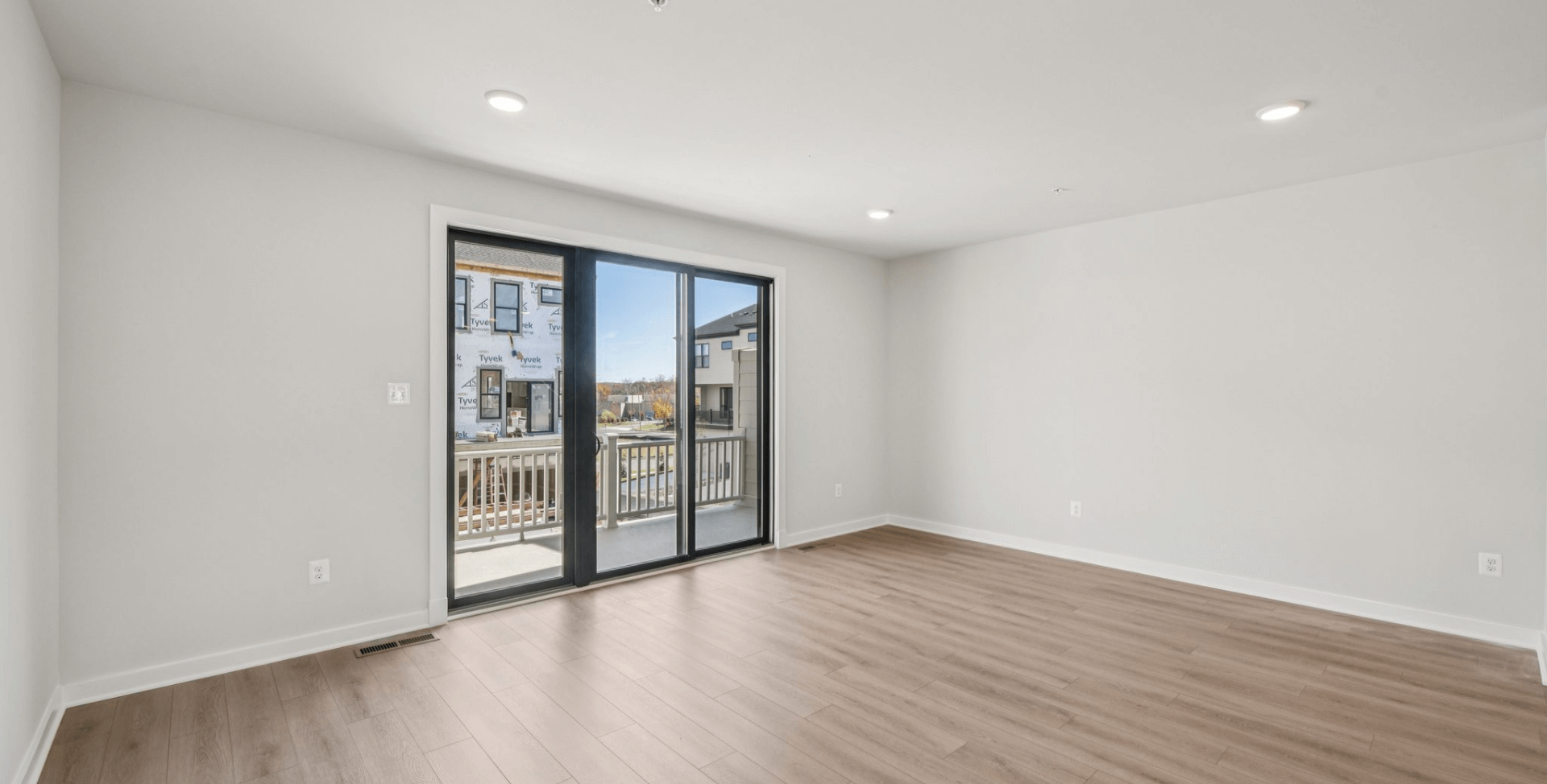 gallery image for 7F Gramercy