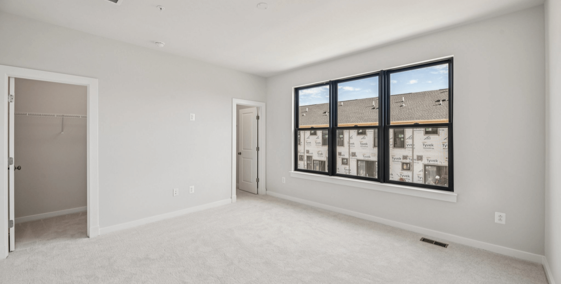 gallery image for 7F Gramercy