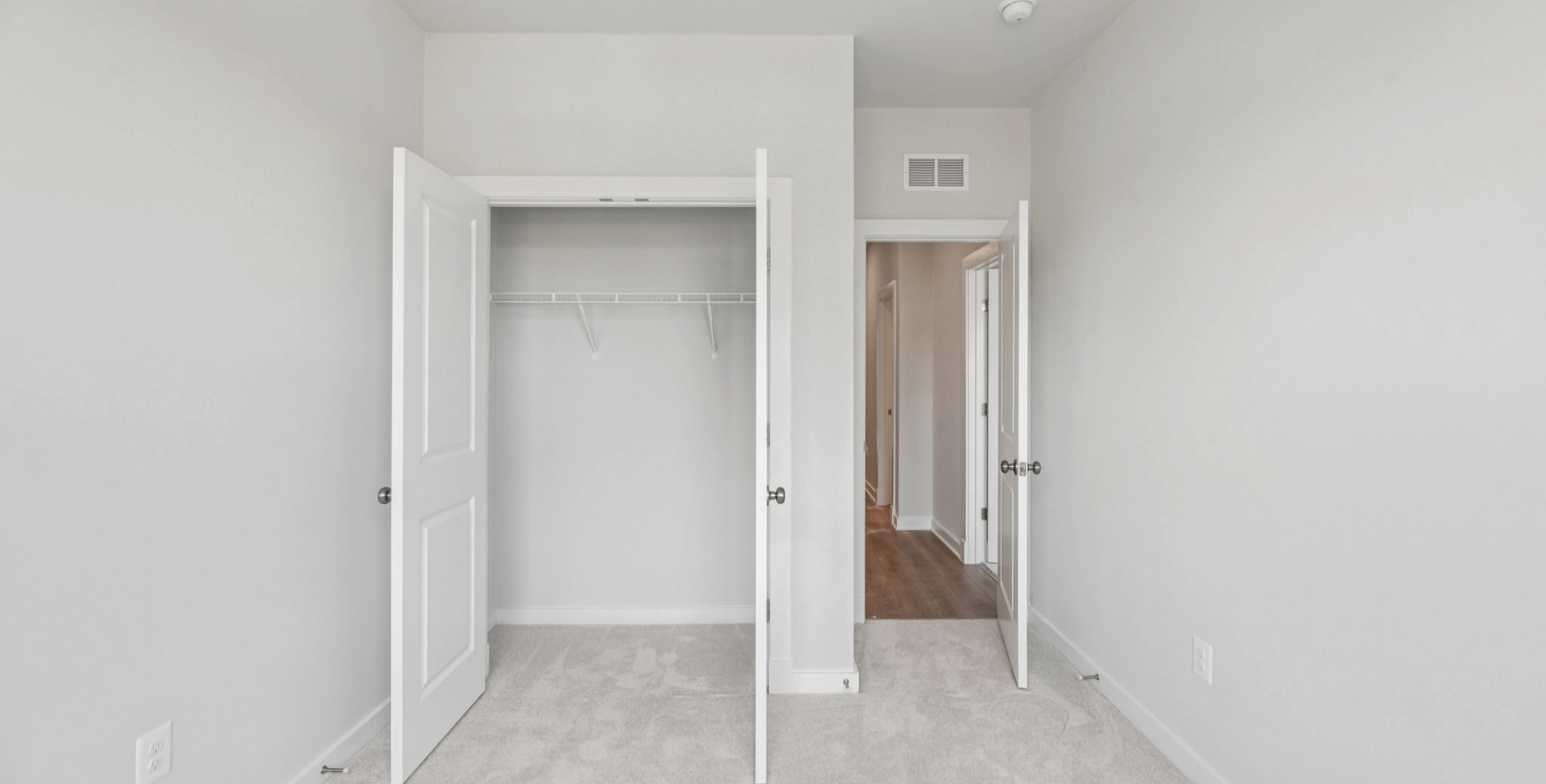 gallery image for 7F Gramercy