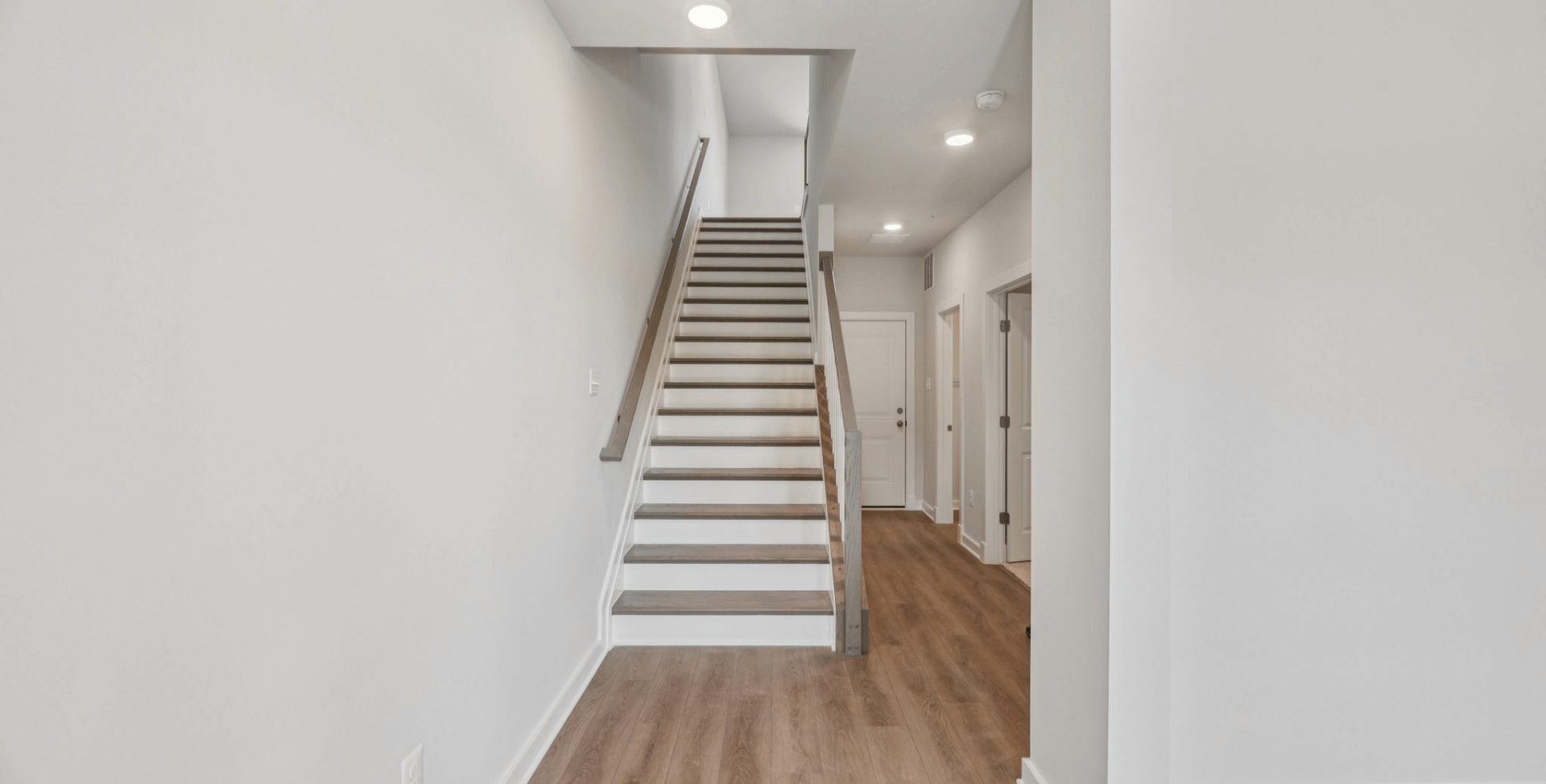 gallery image for 7F Gramercy