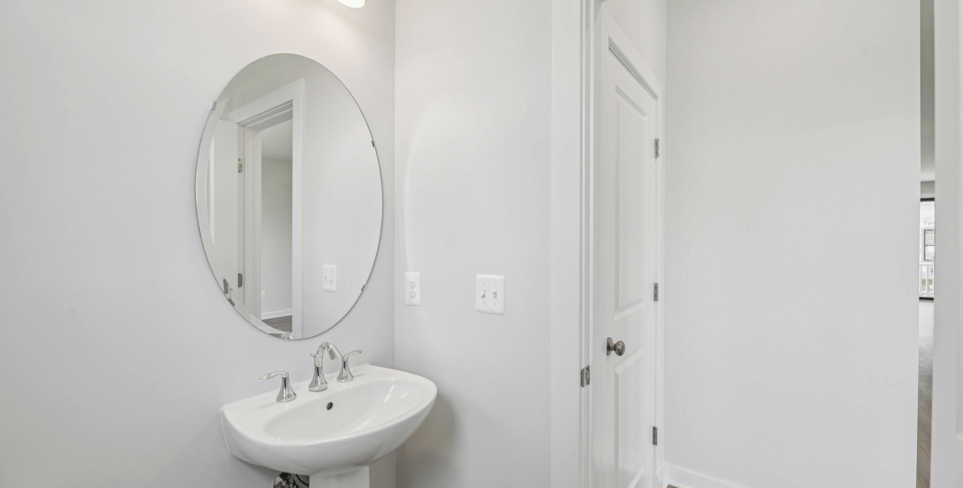 gallery image for 7F Gramercy