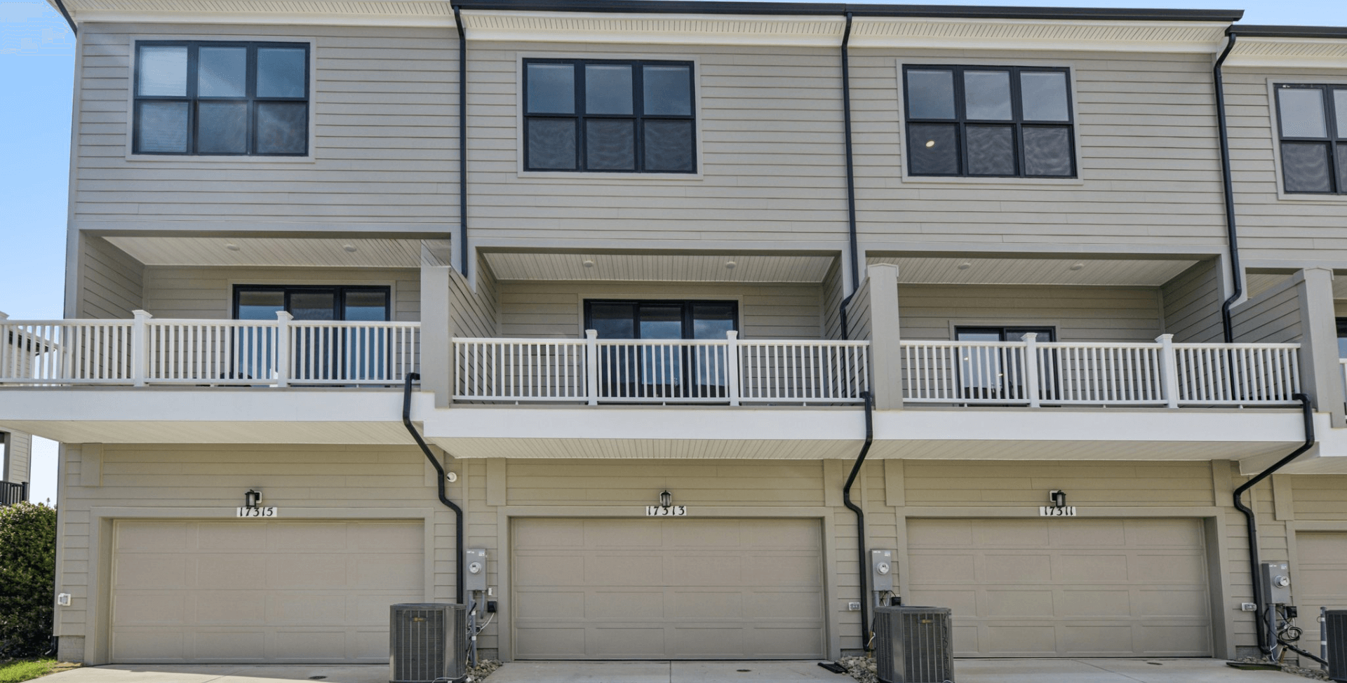 gallery image for 7F Gramercy