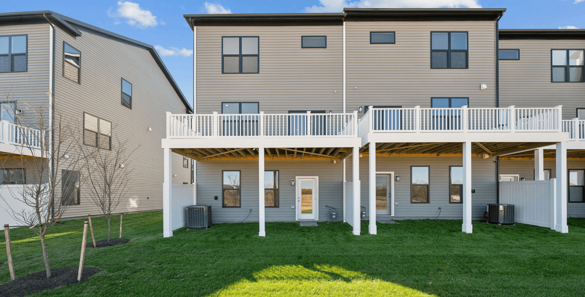 gallery image for 18F The Waverly at South Lake