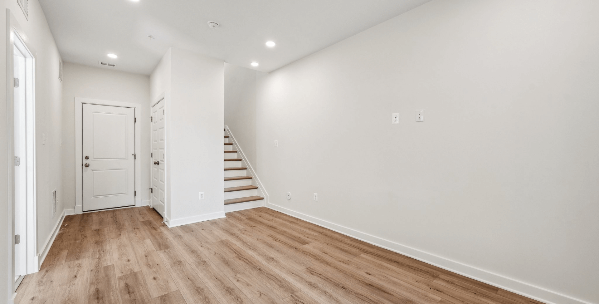 gallery image for 19C The Waverly at South Lake