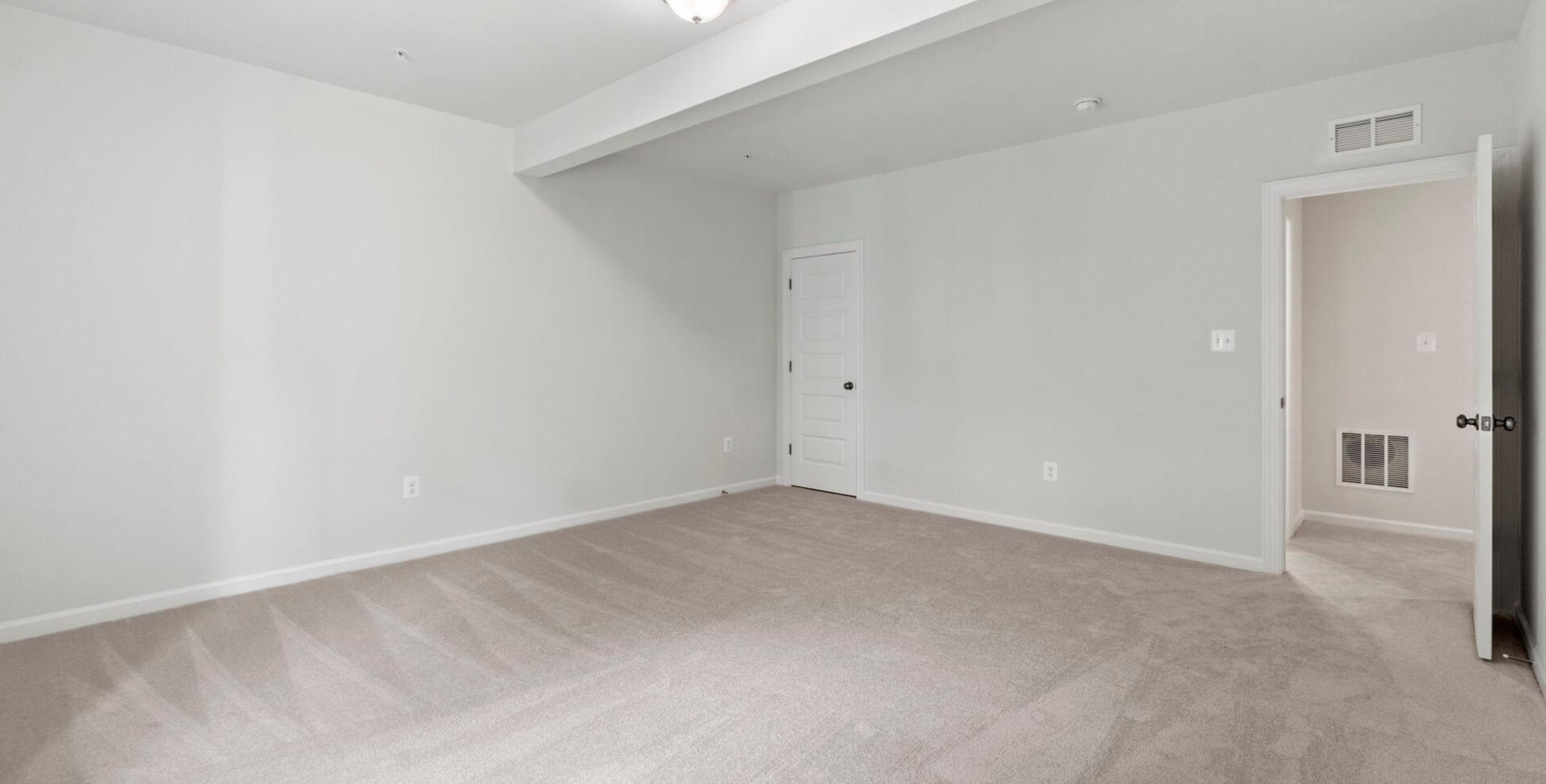 gallery image for 150A Capri