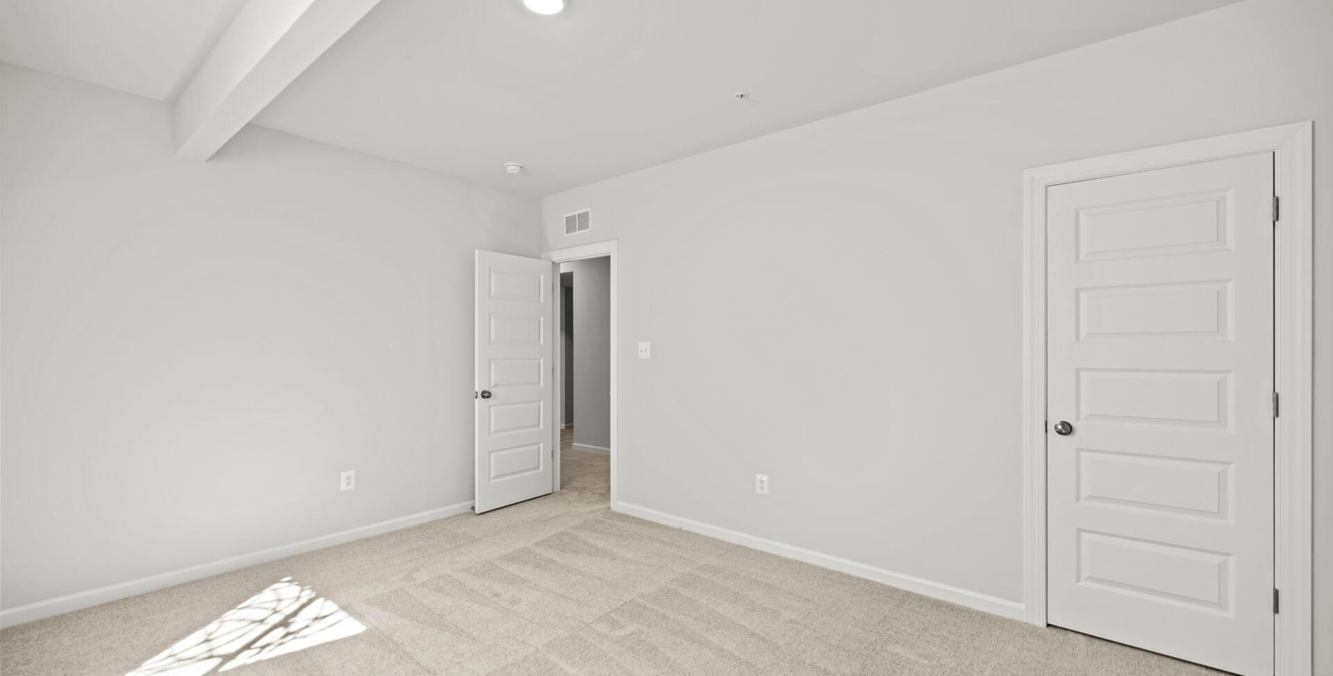 gallery image for 205A Capri